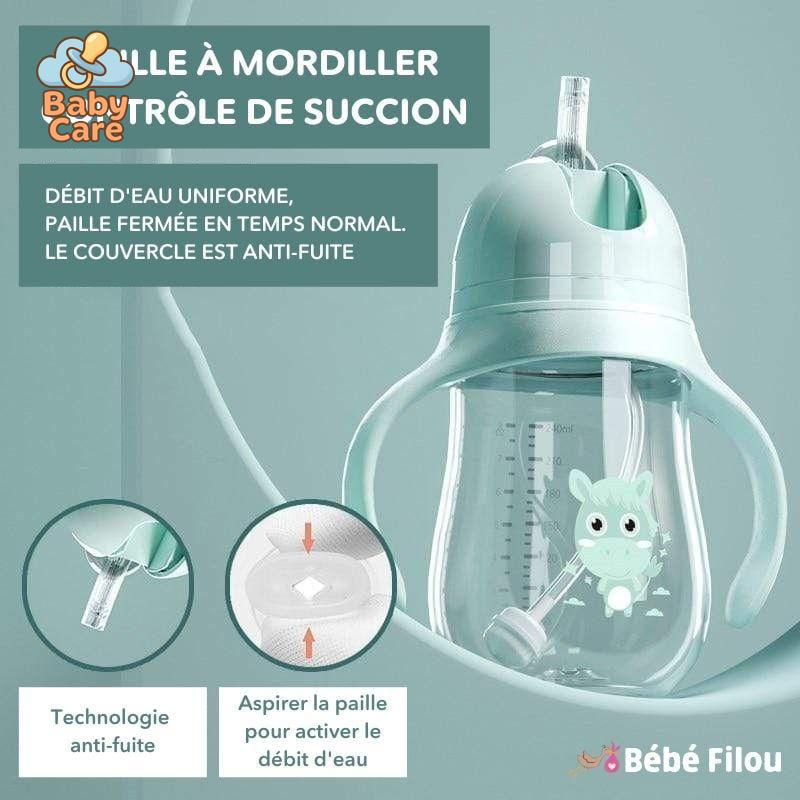 Biberon Paille 2 en 1 |  Baby Care - utilisation en situation