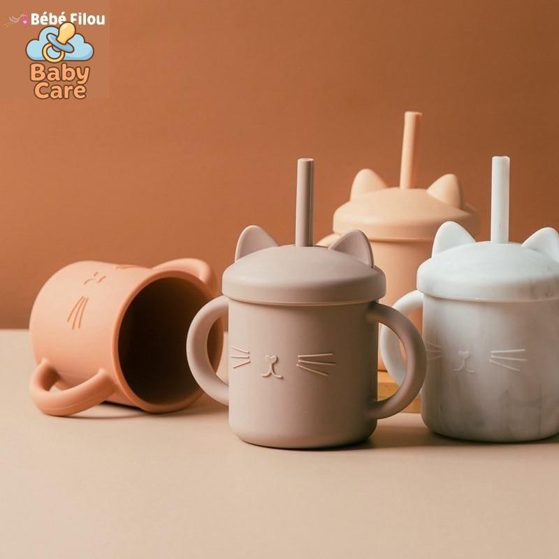 Tasse Paille en Silicone Chat |  Baby Care - utilisation en situation
