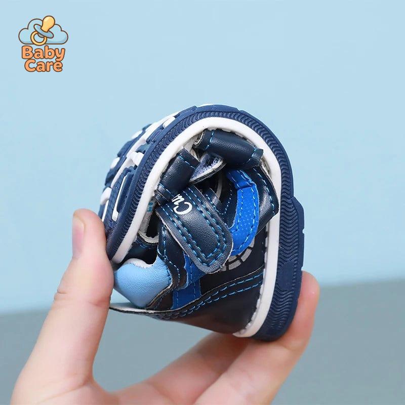 Sandales bébé garçon orthopédiques - photo lifestyle