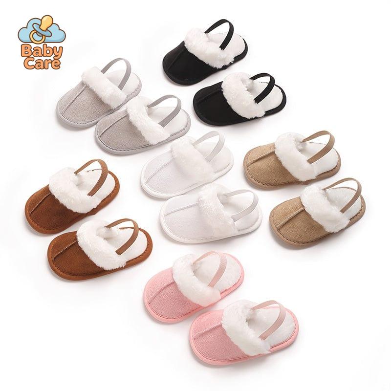 Chaussons Mignons en Peluche pour Bébés - zoom sur la matière