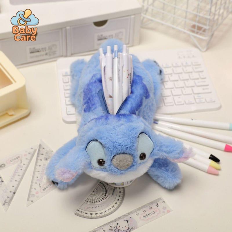Trousse Stitch couché en peluche - packaging du produit