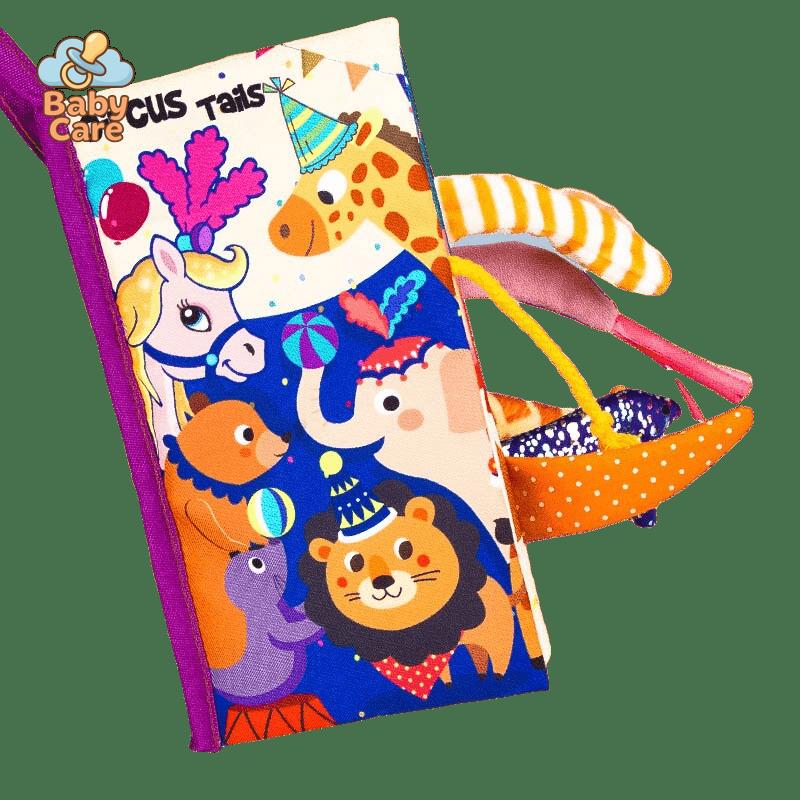 Livre d'Eveil en Tissu Animaux |  Baby Care - zoom sur la matière