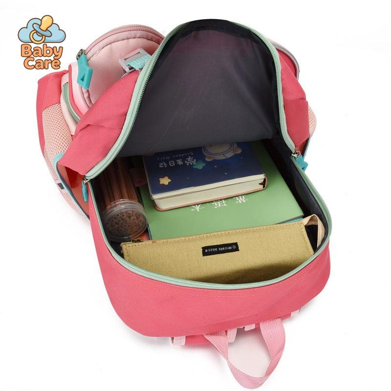 Cartable 28cm rangement pratique mignon - utilisation en situation