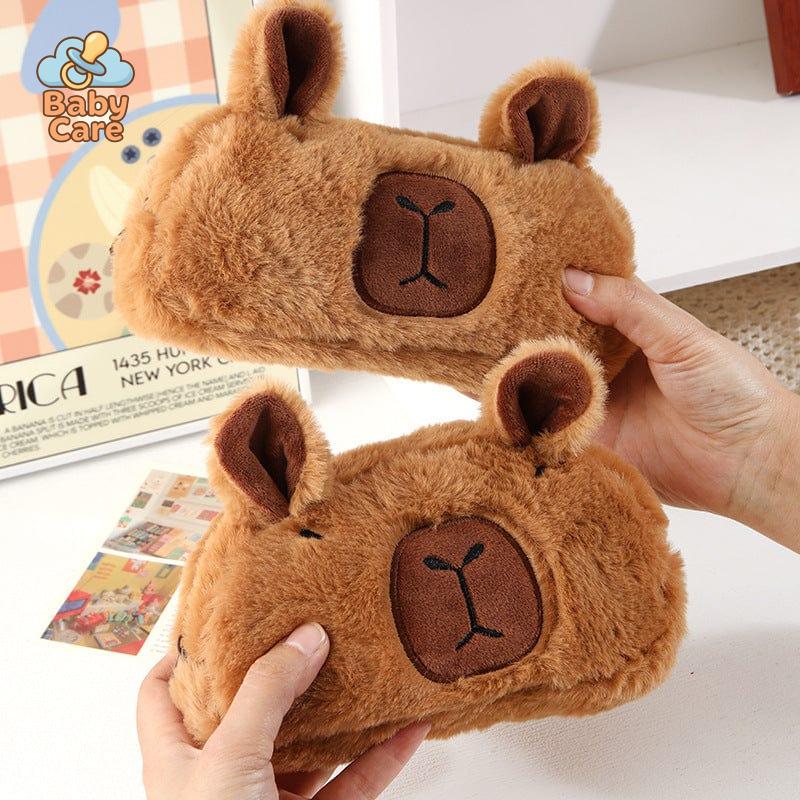 Trousse kawaii capybara en peluche - détail du produit