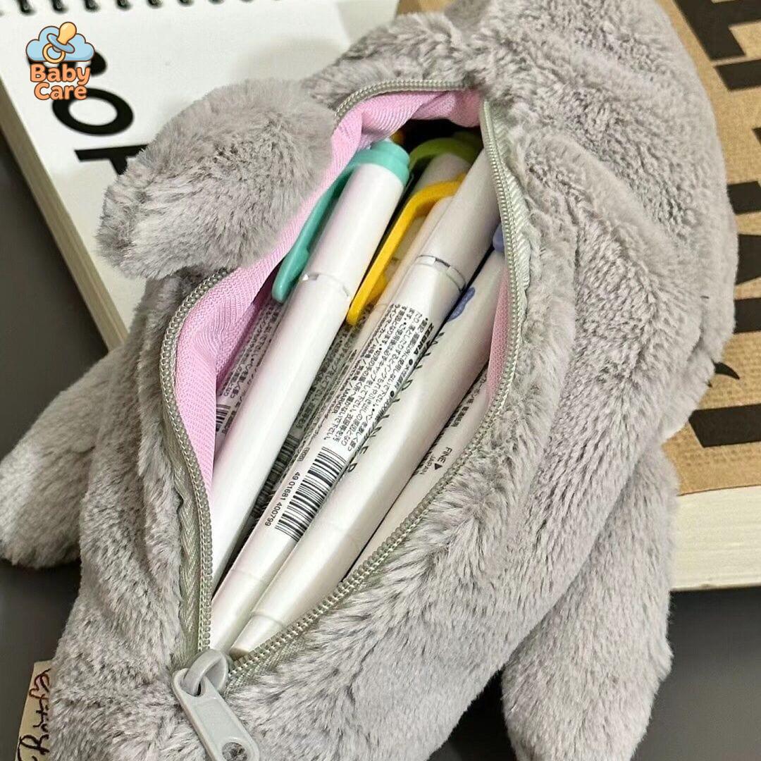 Trousse kawaii requin en peluche - détail du produit