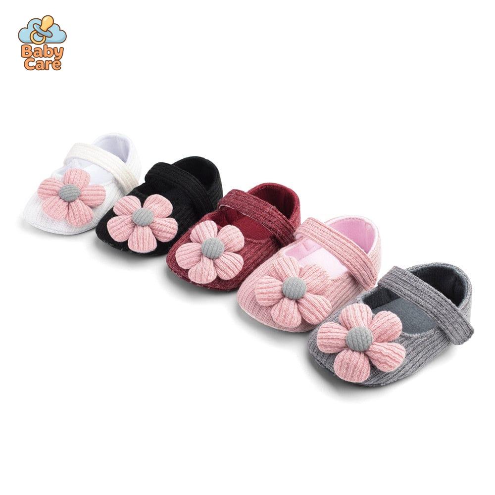 Chaussons en peluche pour bébés - Doux et chauds! - zoom sur la matière