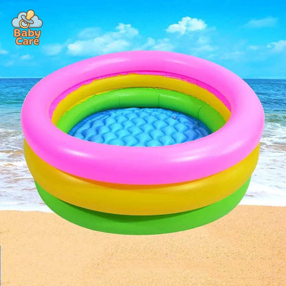 Piscine bébé gonflable arc-en-ciel à trois anneaux - vue de profil