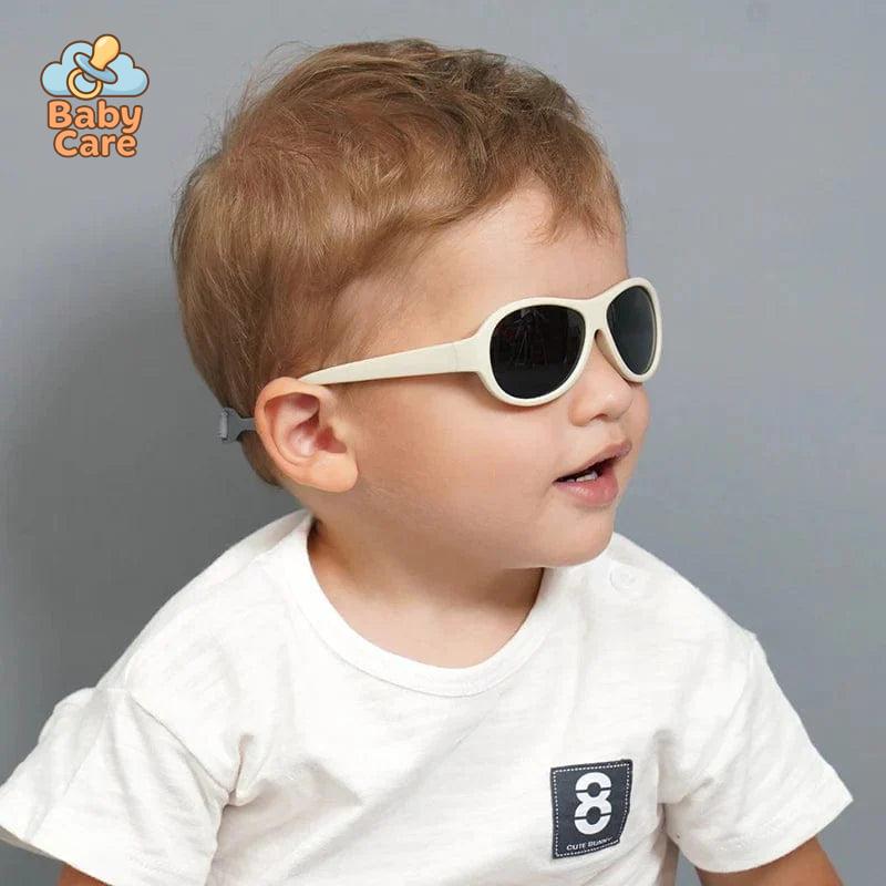 Lunettes de soleil bébé flexible avec sangle réglable 0-3 ans - utilisation en situation