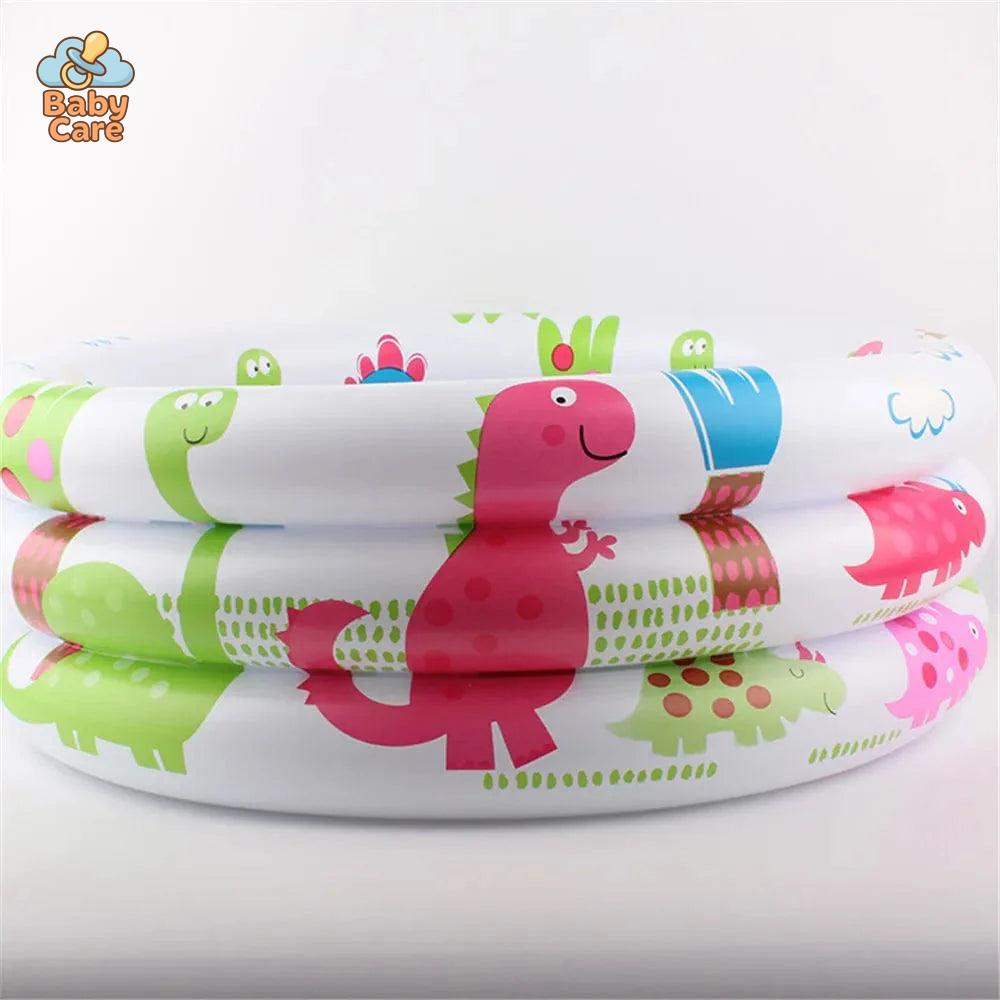 Piscine bébé gonflable dinosaures - utilisation en situation