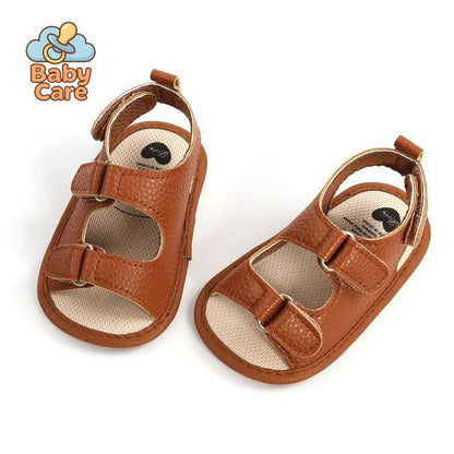 Sandales bébé garçon et fille à semelles souples - photo lifestyle