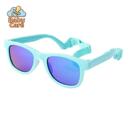 Lunettes de soleil bébé polarisées flexibles avec sangle - photo lifestyle