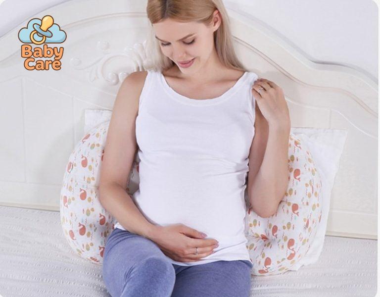 Coussin de Grossesse Ajustable Noël - utilisation en situation