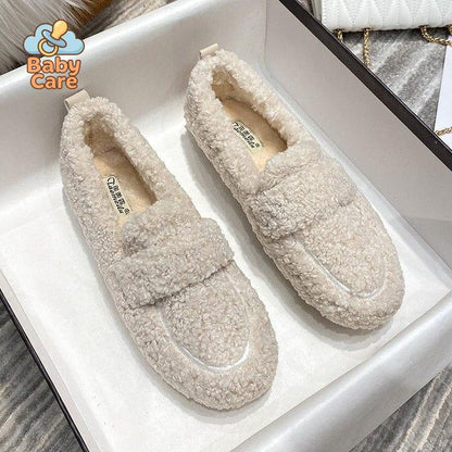 Chaussons en Peluche : Confort Luxe et Douceur - détail du produit