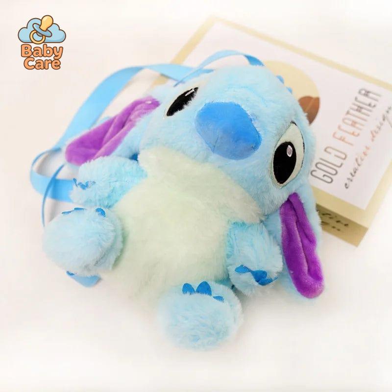 Sac à Dos Stitch en Peluche Mignon - photo lifestyle