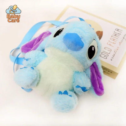 Sac à Dos Stitch en Peluche Mignon - photo lifestyle